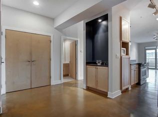 2260 Riverside Dr UNIT 205, Cincinnati, OH 45202