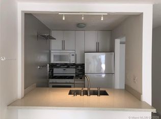 505 NE 30th St APT 606