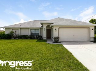 800 SW 8th Pl