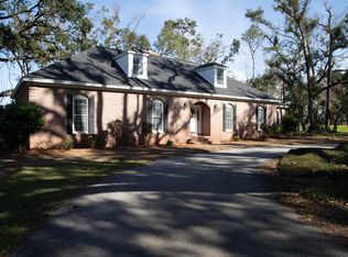 4620 Oakwood Dr