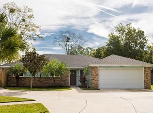 2825 Treasure Cove Ln