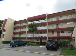 Oriole Golf & Tennis Club