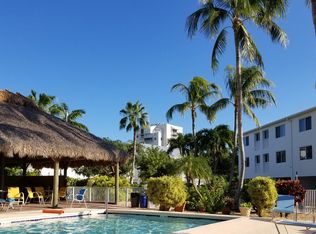 95 Coco Plum Dr APT 4C