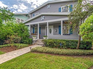 116 16th Ave NE