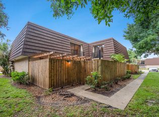 615 6th Ln