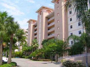 Grande Verandahs On The Bay Condominiu