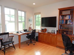 5 Bacchus Cir Hanover Nh 03755 Zillow
