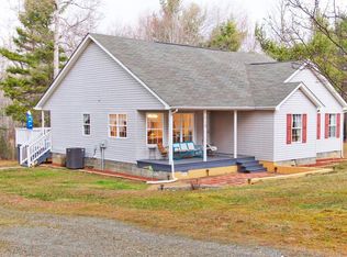110 Little Cabin Rd Ne Floyd Va 24091 Zillow