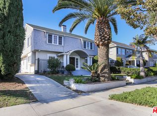 985 Westchester Pl Los Angeles Ca 90019 Zillow