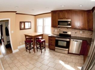 1819 Spruce St Upstairs Boulder Co 80302 Zillow