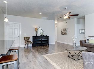 950 S Banner St Nampa Id 83686 Zillow