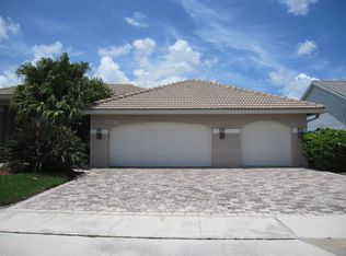 11236 Boca Woods Ln