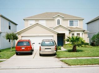 13738 Huntwick Dr