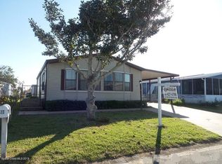 811 Periwinkle Cir