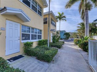 Barefoot Beach Resort