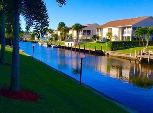 4904 Vincennes St APT 201