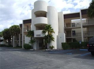 Linton Woods Condominiums