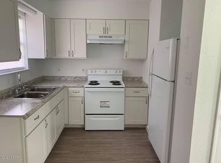 168 N Comet Ave #D
