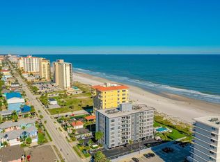 1551 1st St S APT 104