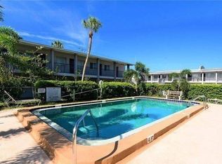 3101 Bee Ridge Rd APT 215
