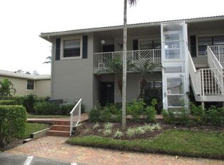 12 Stratford Dr E APT A