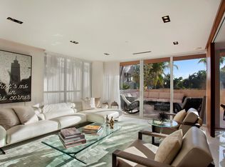 226 Ocean Dr APT 2E