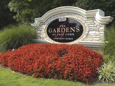 The Gardens Of East Cobb Apartment Rentals Marietta Ga Zillow