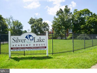 Silver Lake Academy House Condominiums Clayton Nj Zillow