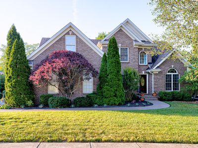 4806 Chenwood Ln, Jeffersontown, KY 40299 Zillow