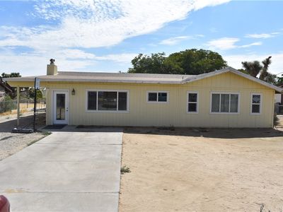 7613 Barberry Ave Yucca Valley Ca 92284 Zillow
