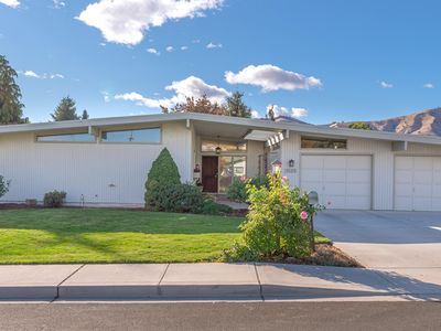 1525 4th St Wenatchee Wa 98801 Mls 1766068 Zillow