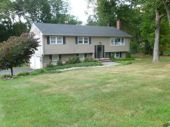 556 Stony Brook Dr, Bridgewater, Nj 08807 