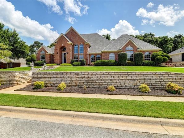 1914 Maplewood Dr Weatherford Tx 76087 Zillow