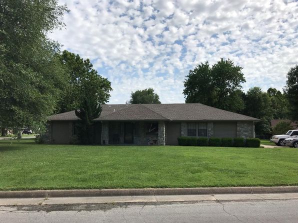 Coffeyville Real Estate - Coffeyville KS Homes For Sale | Zillow