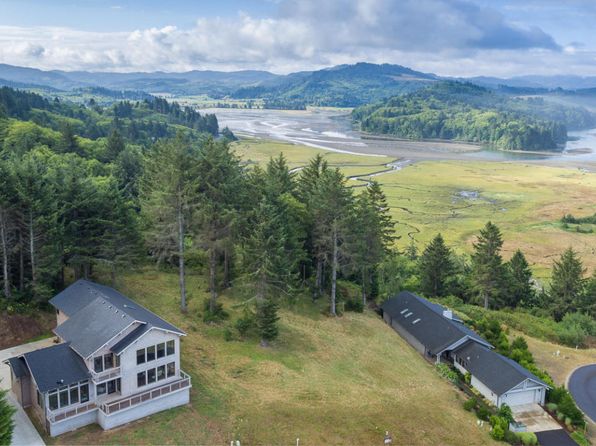 Oregon Coast - 97135 Real Estate - 97135 Homes For Sale | Zillow