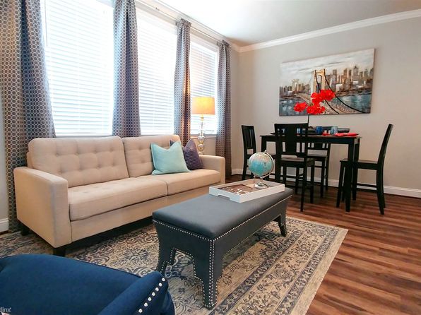 Studio Apartments For Rent In College Station Tx Zillow Perry Place Loft Apartments Downtown Bryan 308