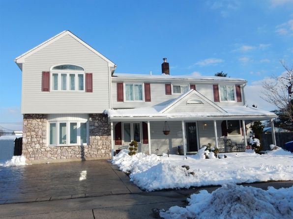 Levittown Real Estate - Levittown PA Homes For Sale | Zillow