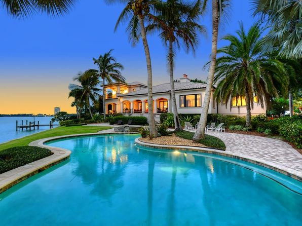 luxury homes sarasota