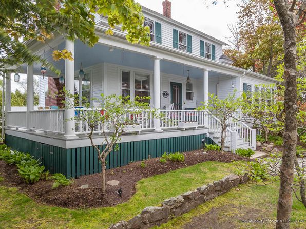 Beach Cottage Ogunquit Real Estate 4 Homes For Sale Zillow