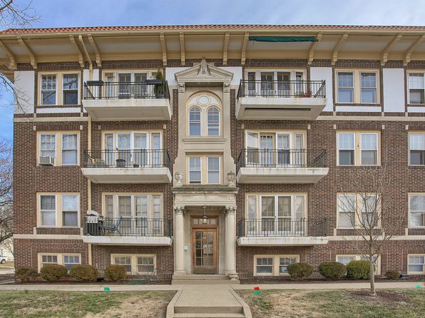 Champaign Il Condos Apartments For Sale 46 Listings Zillow