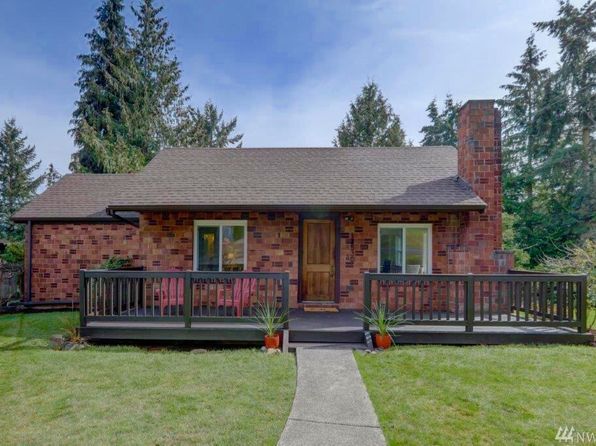 Next Door Seattle Real Estate 9 Homes For Sale Zillow