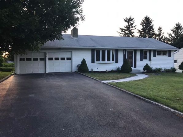 301 Mansfield Dr Camillus Ny 13031 Zillow