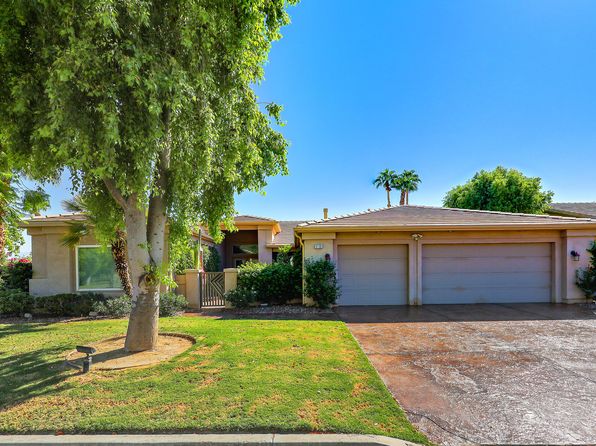 Large 4 Car Garage La Quinta Real Estate La Quinta Ca Homes