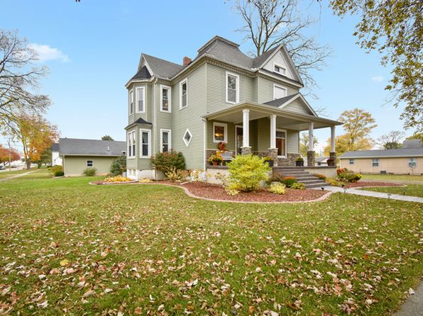 130 N Wood St Gibson City Il 60936 Zillow