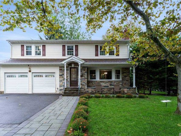 Garden City NY Single Family Homes For Sale - 105 Homes | Zillow