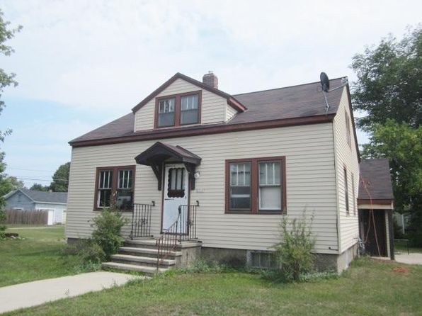 Menominee Real Estate - Menominee MI Homes For Sale | Zillow