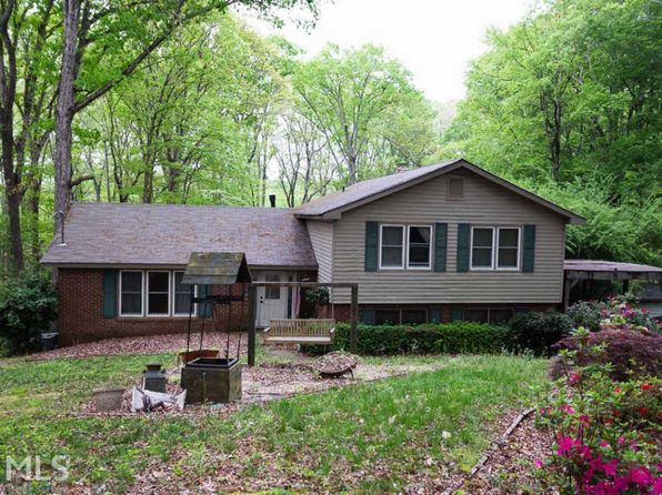 Best Places to Live in Oakwood,
