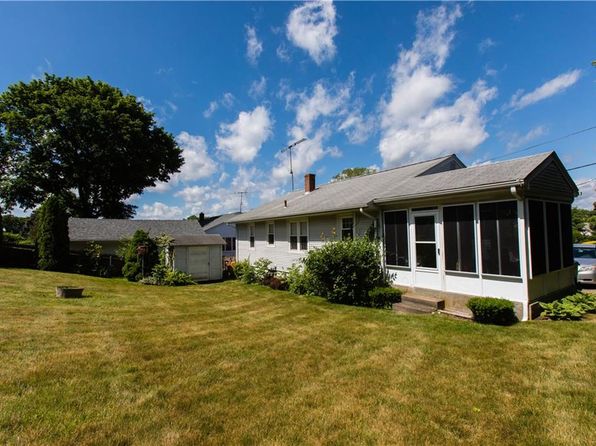 West Warwick Real Estate - West Warwick RI Homes For Sale | Zillow