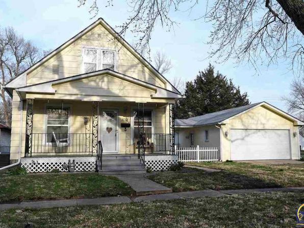 homes for sale in colwich ks