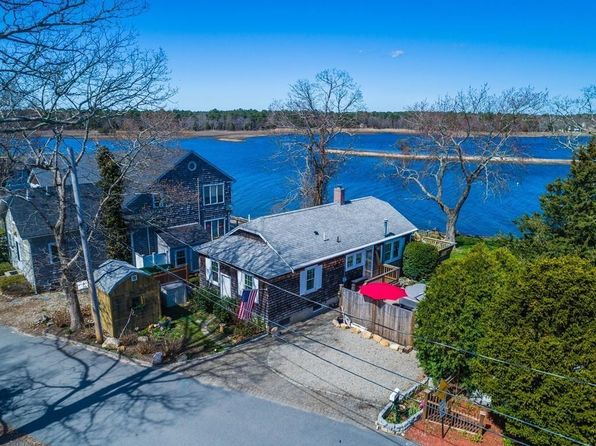 plymouth-county-ma-waterfront-homes-for-sale-233-homes-zillow